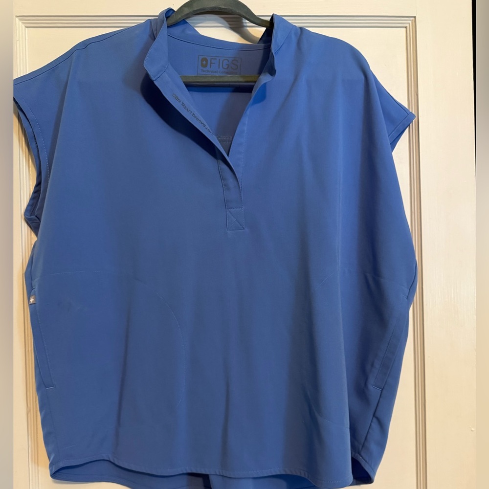 FIGS Rafaela Scrub Top Large Ceil Blue Modern Mandarin Collar Medical Top